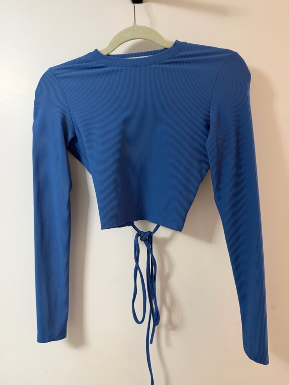 NWOT PcheeBum Long-Sleeve Ribbed Tie-Back Crop Top - Blue
